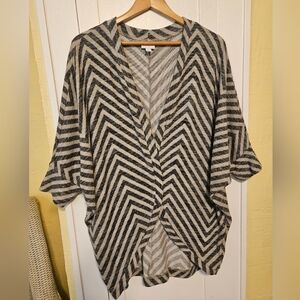 LuLaRoe Tracy Cocoon Gray and Cream Striped Cardigan